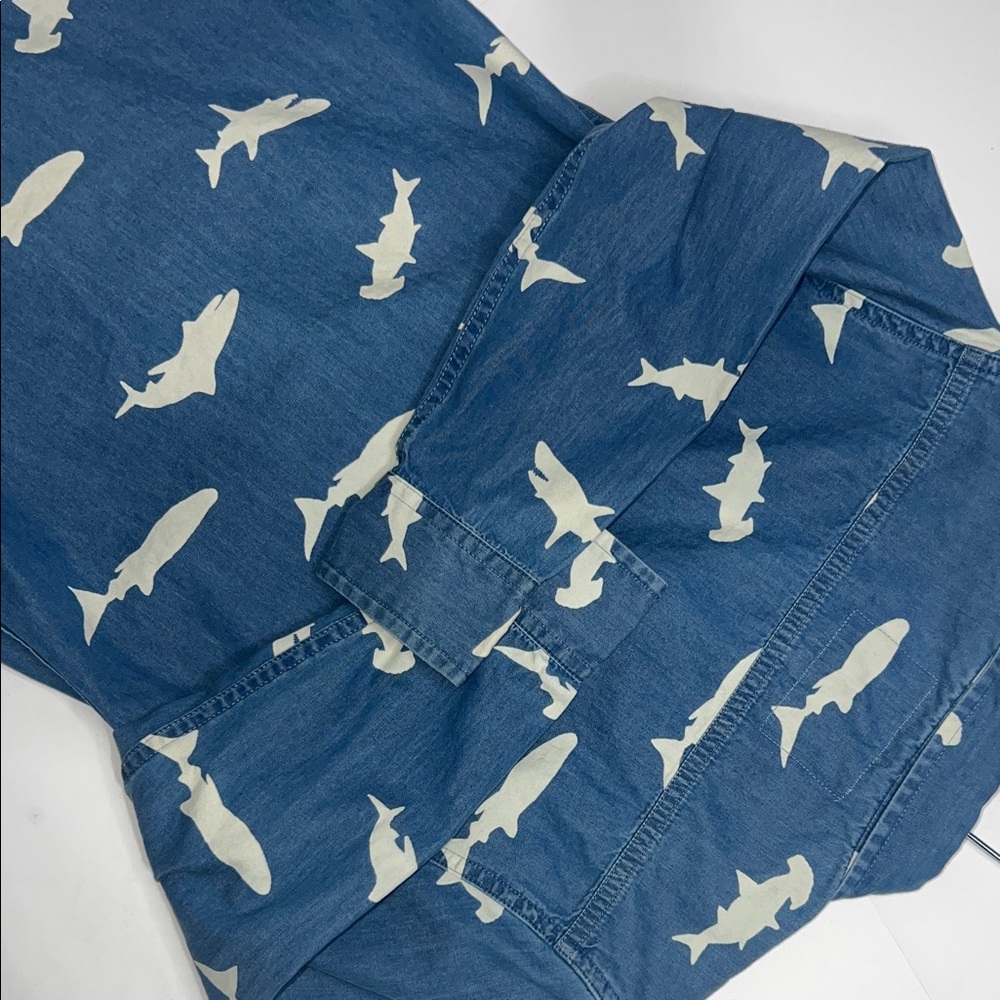 Boys Mini Boden Blue Denim Shirt with Shark Pattern 7-8y - Picture 8 of 8